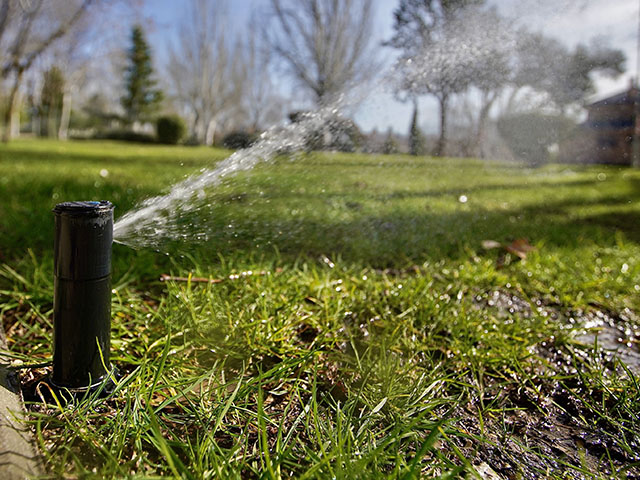 Las Rozas digitaliza el riego de todos los parques y jardines para ahorrar un 40% de agua