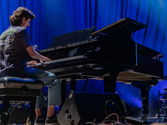 Las Rozas Acústica 2025 celebró su concierto con los finalistas de esta edición