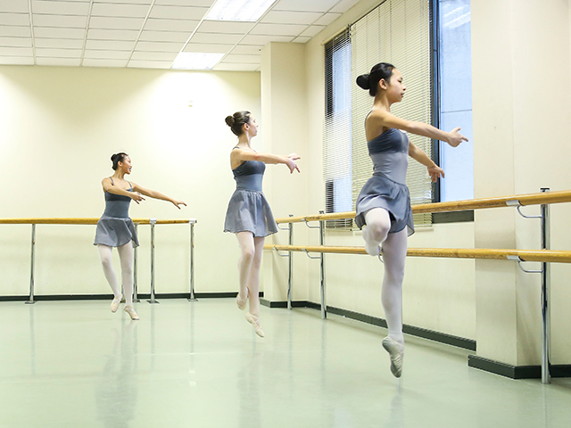 Las escuelas municipales  y los talleres artísticos comienzan el nuevo curso