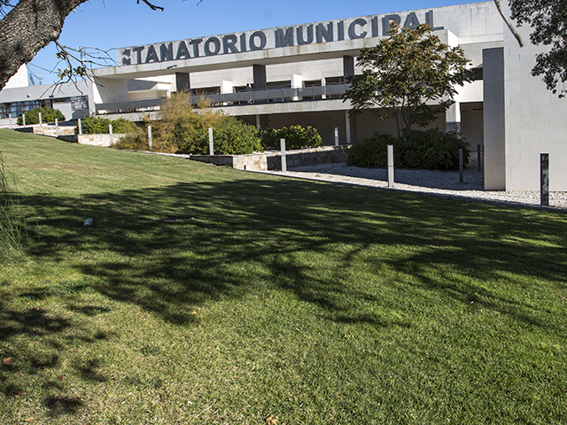 El Ayuntamiento amplía los horarios de los cementerios con motivo de la festividad de Todos los Santos