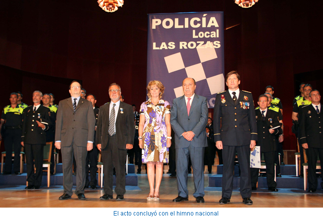 El acto concluyó con el himno nacional