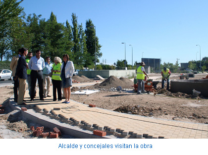 Alcalde y concejales visitan la obra