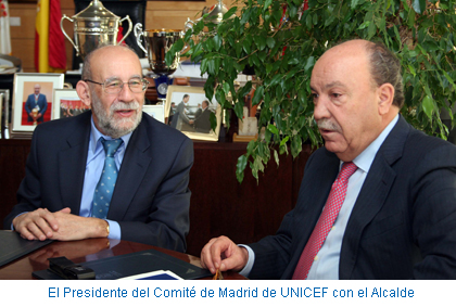 El Presidente del Comité de Madrid de UNICEF con el Alcalde