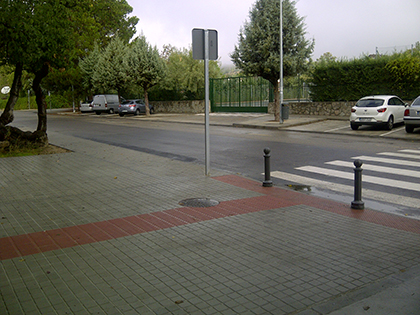 Acera en Molino