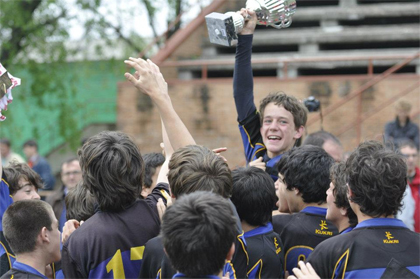 Los alevines del Industriales de Las Rozas se proclaman campeones de la Liga Regional de rugby