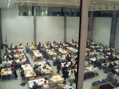 Sala de estudio en la última apertura extra