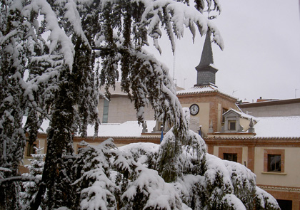 El Ayuntamiento nevado