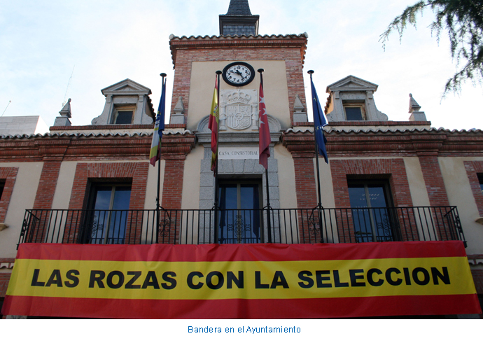 Bandera en el Ayuntamiento