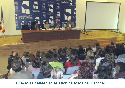 El acto se celebró en el salón de actos del Cantizal