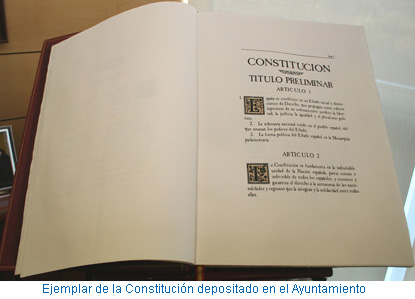 Ejemplar de la Constitución depositado en el Ayuntamiento