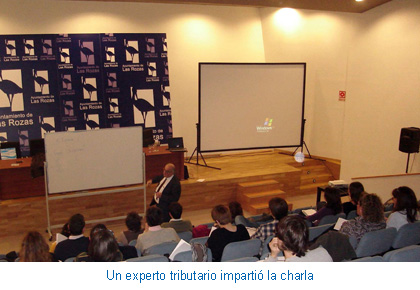 Un experto tributario impartió la charla