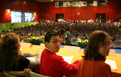 Los concejales infantiles hicieron sus propuestas ante un auditorio lleno
