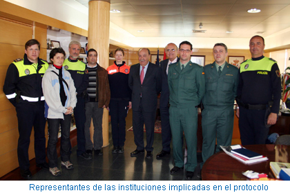 Representantes de las instituciones firmantes del protocolo