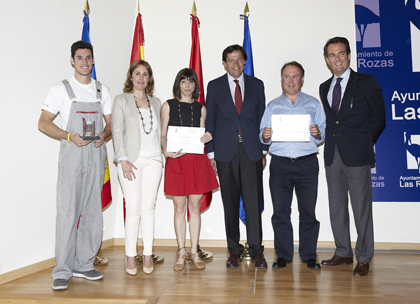 Con los galardonados