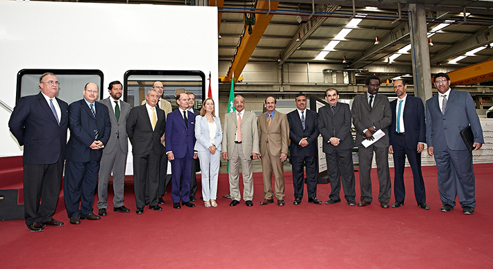 Imagen de la delegación que visitó Talgo