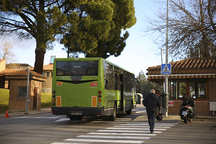 bus