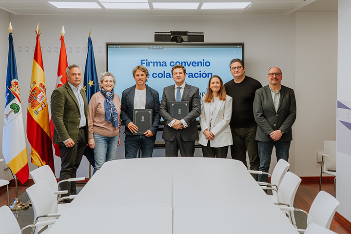 El Ayuntamiento de Las Rozas firma un convenio con FACYRE para ...