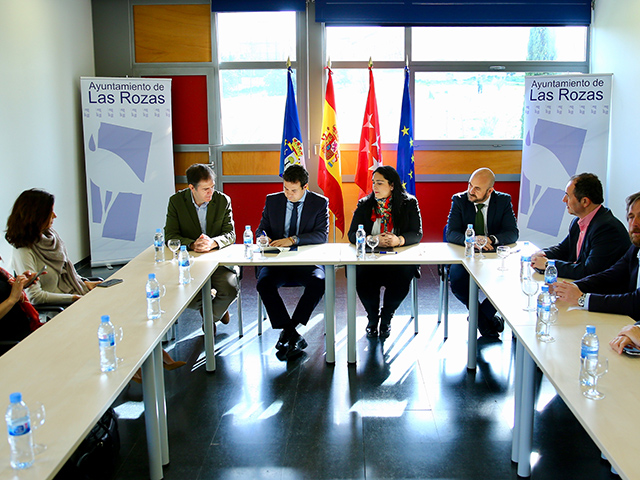 Las Rozas suma tres empresas más al plan de inserción laboral de desempleados a través de la Agencia de Colocación