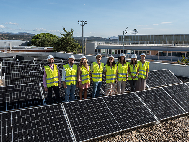 Finaliza la instalación de paneles solares en los 11 colegios públicos
