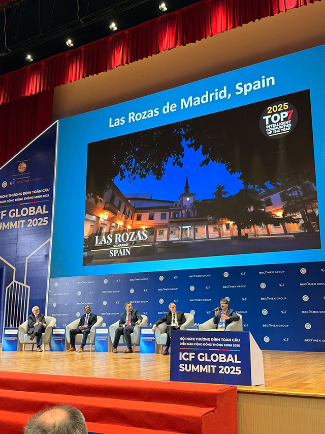 Intelligent Community Forum