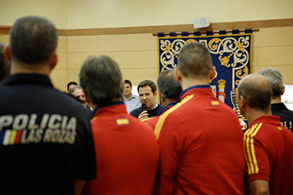De la Uz recibe al equipo de la Policía Local de Las Rozas, Campeón Internacional de Fútbol 7