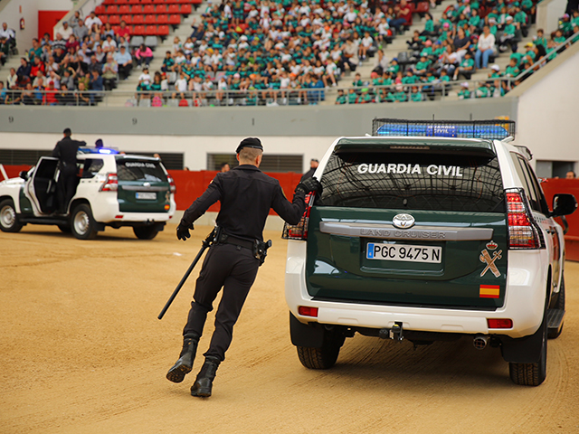 Exhibición Guardia Civil