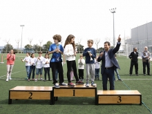 Niños y mayores, unidos en la Liga de Juegos Tradicionales del CEIP San José de Las Matas