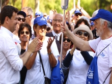Más de 1.200 mayores de toda la región recorren caminando los 9 kilómetros que unen Las Matas y Las Rozas