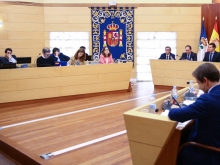 El Pleno aprueba solicitar la creación de una UCI pediátrica en el Hospital Puerta de Hierro