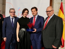 El Ayuntamiento de Las Rozas recibe el Premio FEMADDI por su apuesta por el deporte inclusivo
