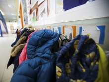 El Ayuntamiento y LG dotarán de equipos purificadores de aire a los colegios públicos y concertados del municipio