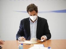 El Ayuntamiento pone 150.000 euros a disposición de los colegios públicos para hacer frente al COVID-19