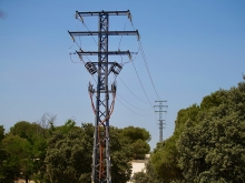 Comienza el soterramiento de la línea eléctrica aérea sobre la Dehesa de Navalcarbón