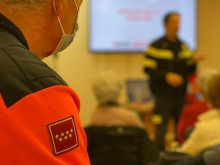Las Rozas ofrece una charla informativa sobre la prevención de incendios dirigida a los mayores