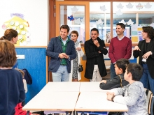 El alcalde de Las Rozas, José de la Uz y el consejero de Educación, Emilio Viciana, visitaron el IES José García Nieto