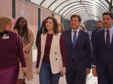 Ayuso visita el CEIP Los Jarales